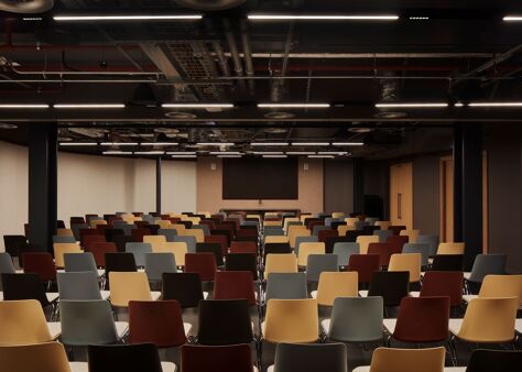 Office Space 100 Liverpool Street - Image 9