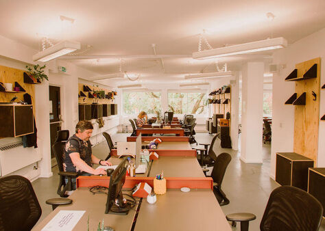 Office Space Hamilton House - Image 8