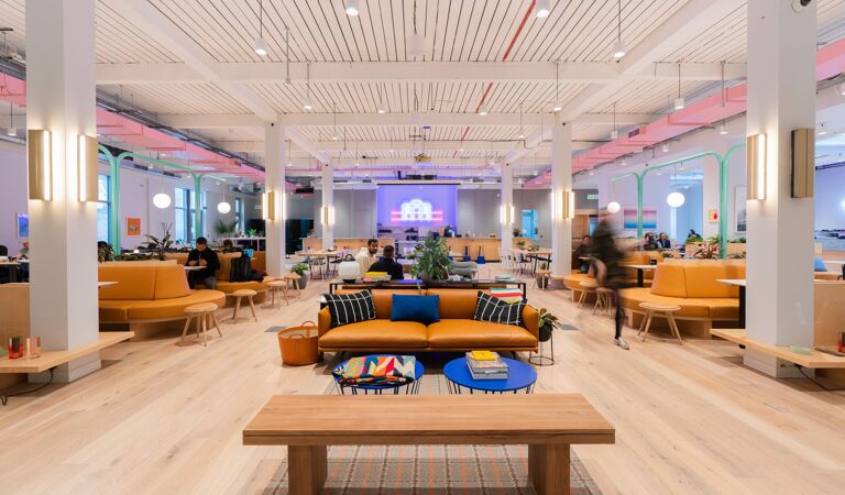 Office Space Aviation House - Image 2