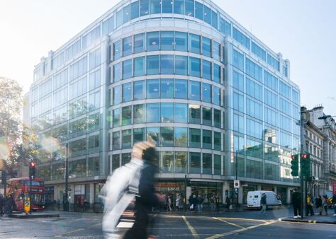 Office Space Aviation House - Image 1