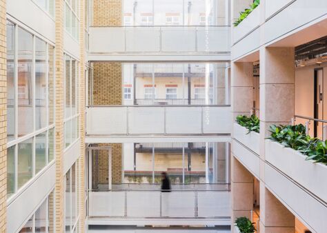 Office Space Aviation House - Image 5