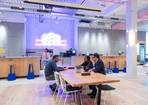 Office Space Aviation House - Image 10