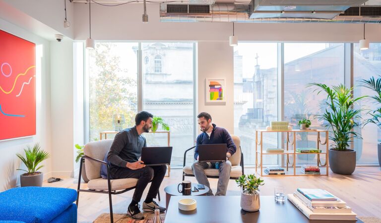 Office Space Aviation House - Image 3