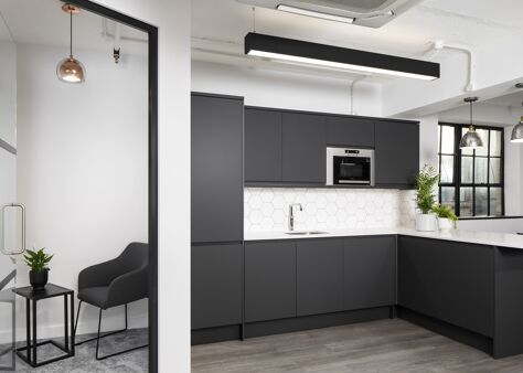 Office Space 21-22 Great Sutton Street - Image 5