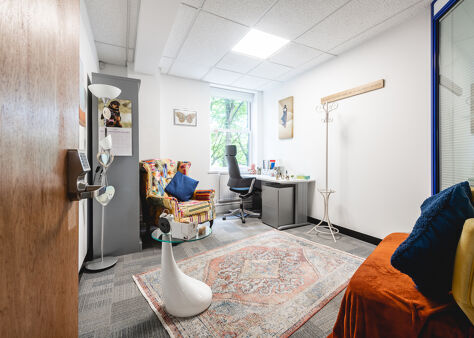 Office Space 108 New Walk House - Image 6