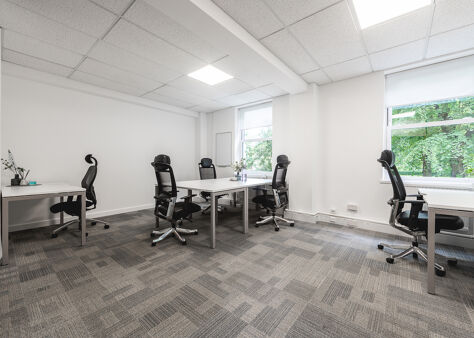 Office Space 108 New Walk House - Image 7