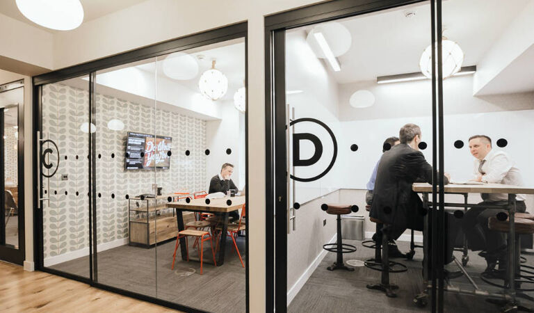 Image #4 of 2 Sheraton St