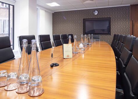 Image #8 of 20 Little Britain