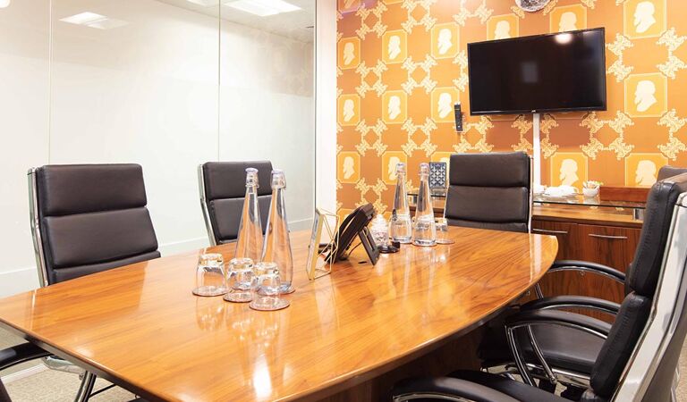 Image #4 of 20 Little Britain