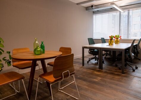 Office Space Fulham Green - Image 14