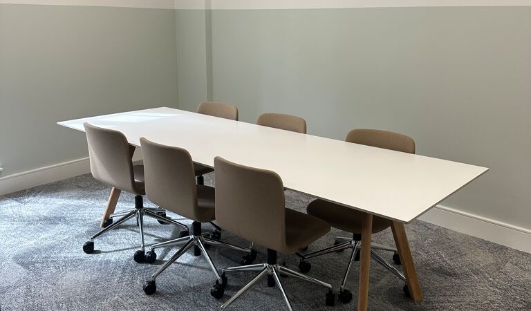 Office Space 77 Cornhill - Image 2