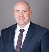 Headshot of Gavin Knee