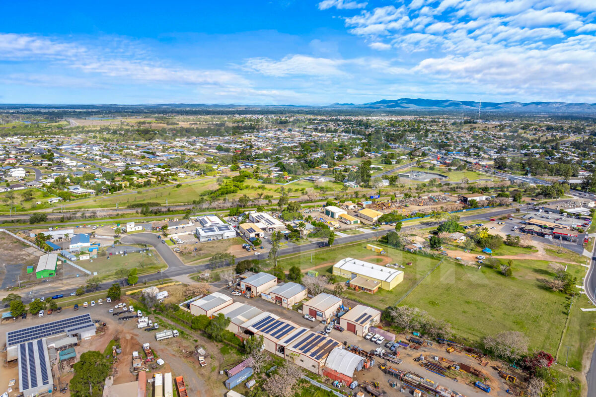 Industrial for sale in 9/27 Old Capricorn Highway, Gracemere, QLD 4702