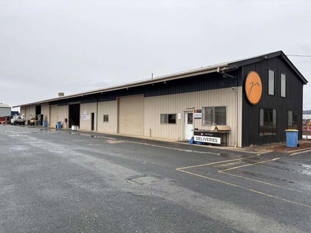 Image of 238 Hammond Avenue, East Wagga Wagga, NSW 2650