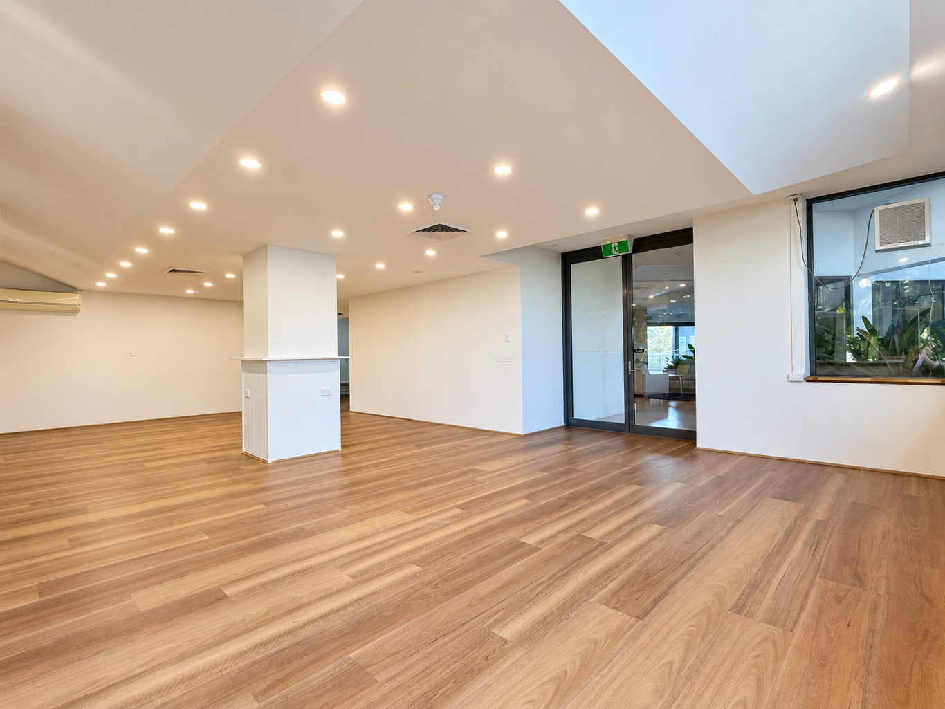 Image of 113/569 Esplanade, Urangan, QLD 4655
