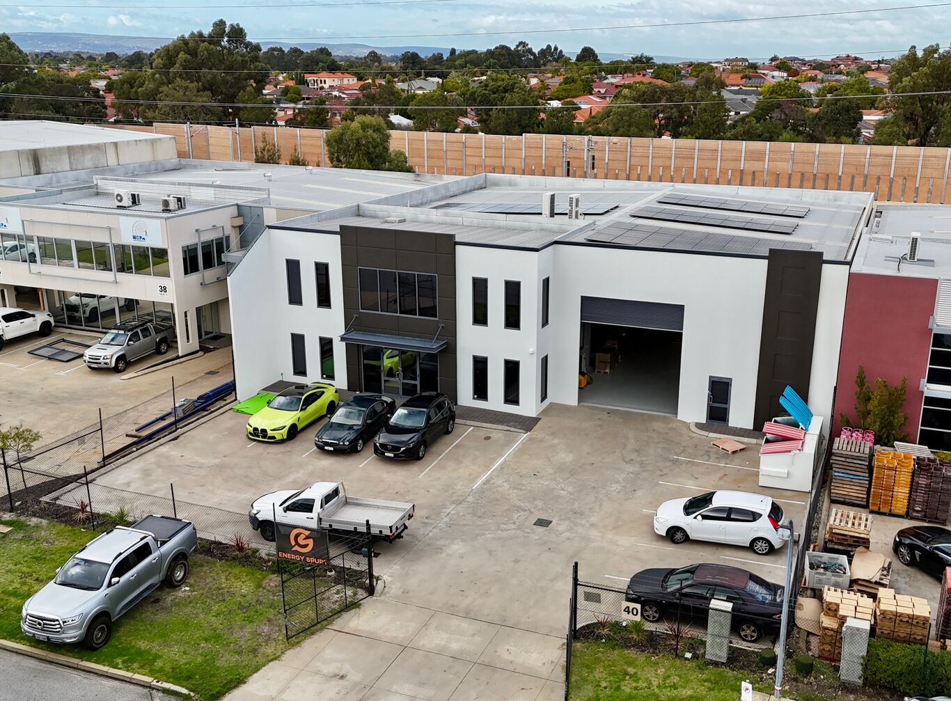 Image of 40 Mordaunt Circuit, Canning Vale, WA 6155