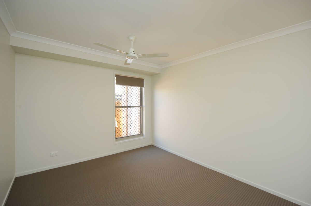 house to rent in 36 Broadwater Place, NEW AUCKLAND, QLD 4680 3733317