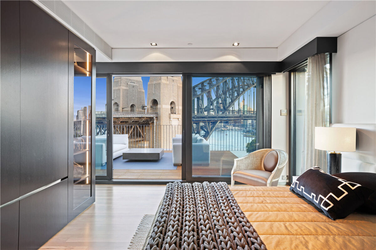 apartment for sale in 801/20 Alfred Street, MILSONS POINT, NSW 2061