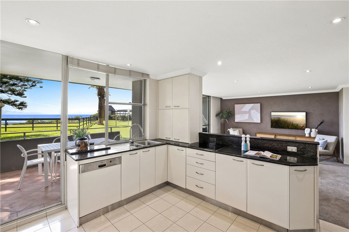 apartment for sale in 34/1121 Ocean Street, NARRABEEN, NSW 2101