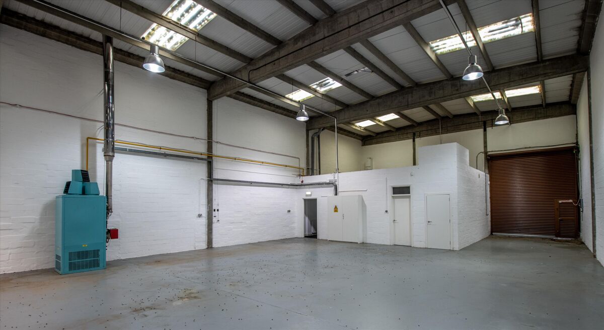 Industrial/Distribution to rent in Block D, D21 Wellheads Industrial