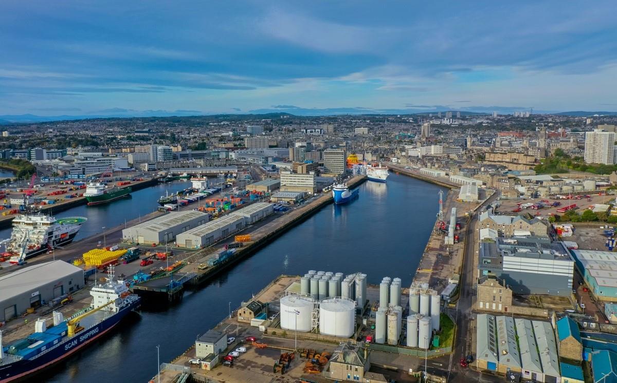 Office to rent in Horizons House, Waterloo Quay, Aberdeen, AB11