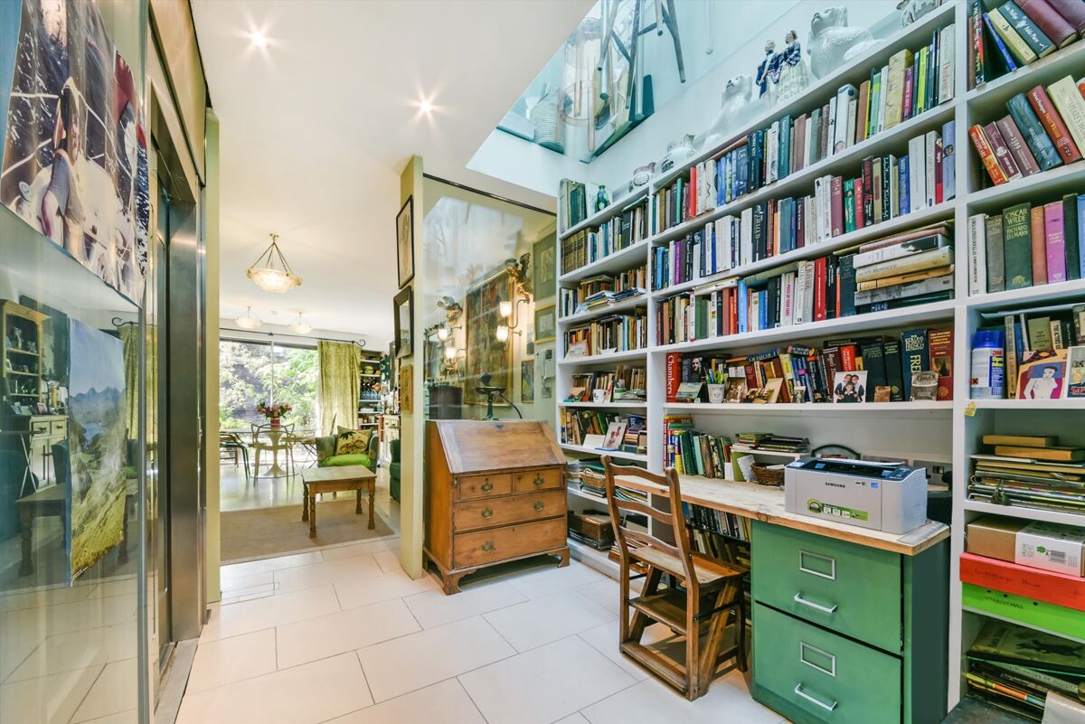 house for sale in Britton Street, City, London, EC1M ALD012057247 Knight Frank