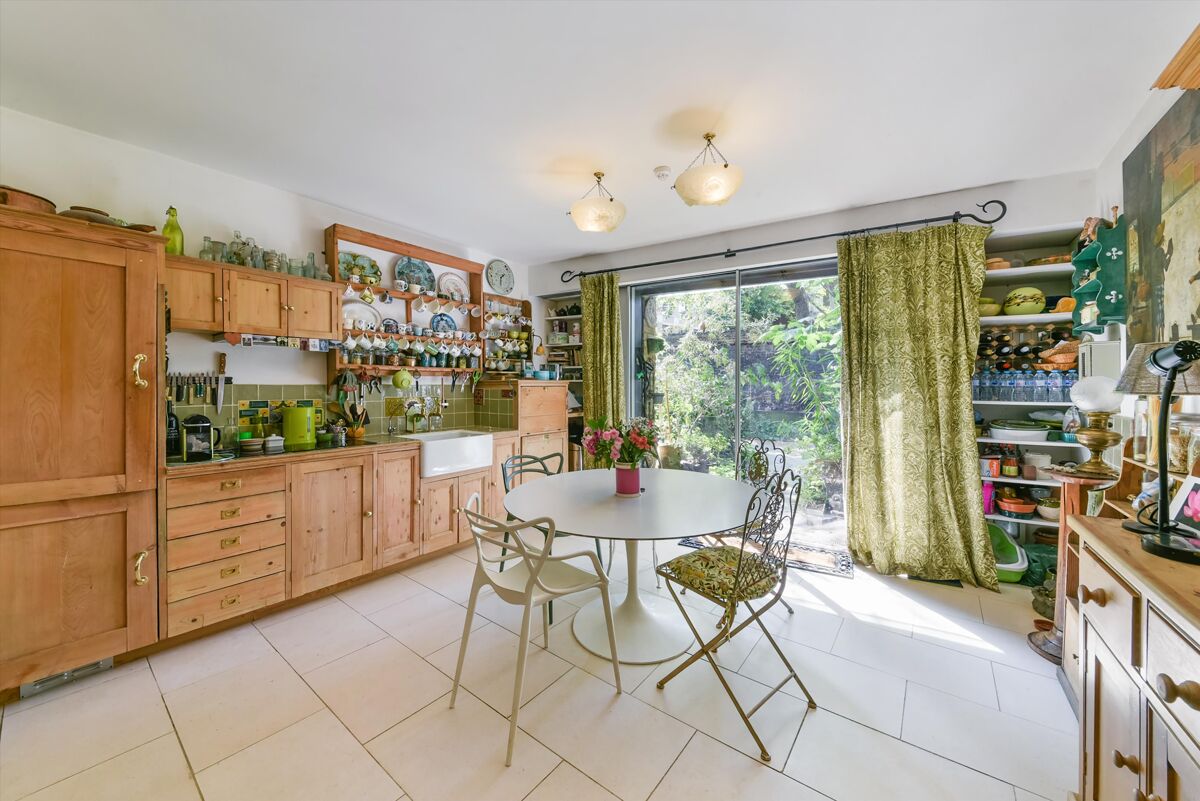 house for sale in Britton Street, City, London, EC1M ALD012057247 Knight Frank