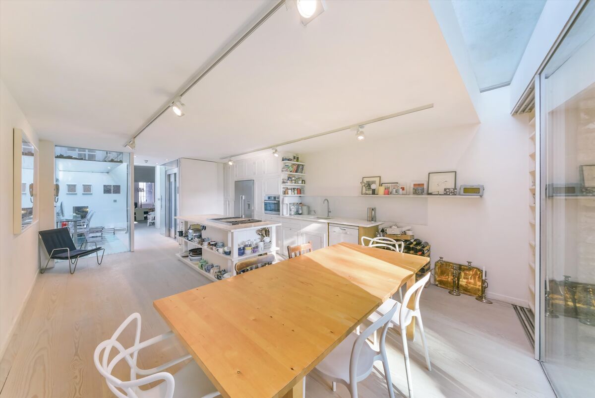 house for sale in Britton Street, City, London, EC1M ALD012057247 Knight Frank