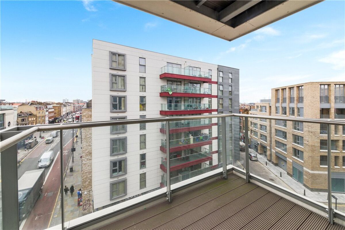 flat for sale in Courtyard Apartments, 3 Avantgarde Place, Shoreditch