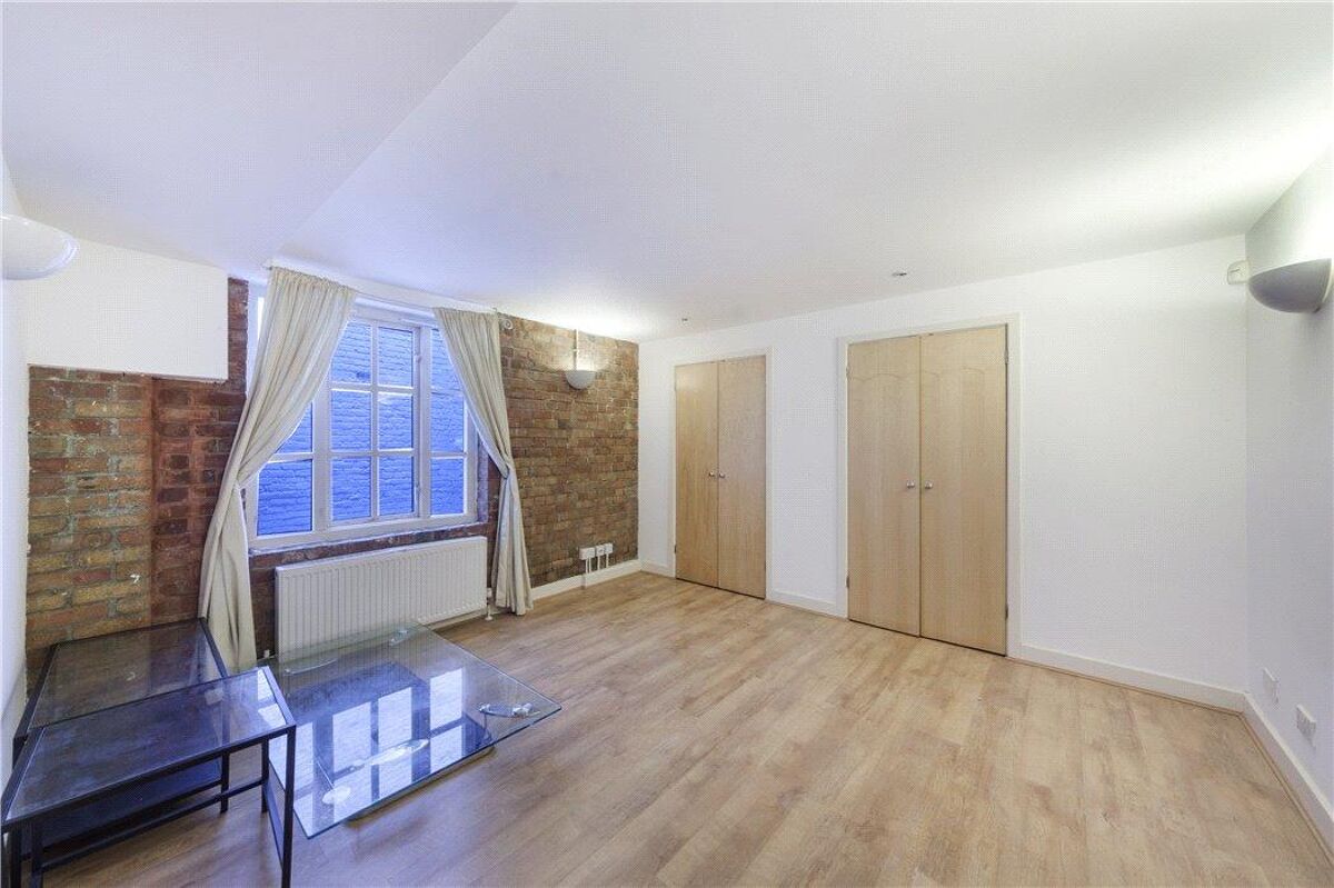 flat for sale in Steam Mills, Aldgate, London, E1. ALD170276 Knight
