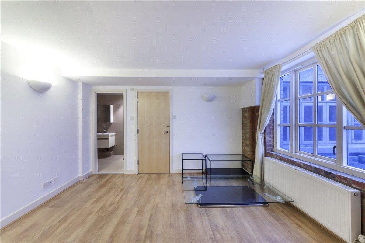 flat for sale in Steam Mills, Aldgate, London, E1. ALD170276 Knight