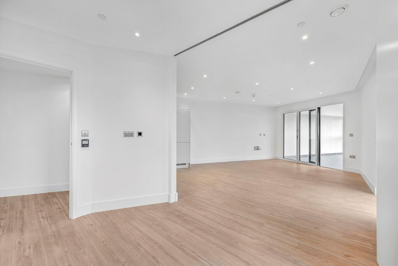 Image of Wiverton Tower, 4 New Drum Street, London, E1