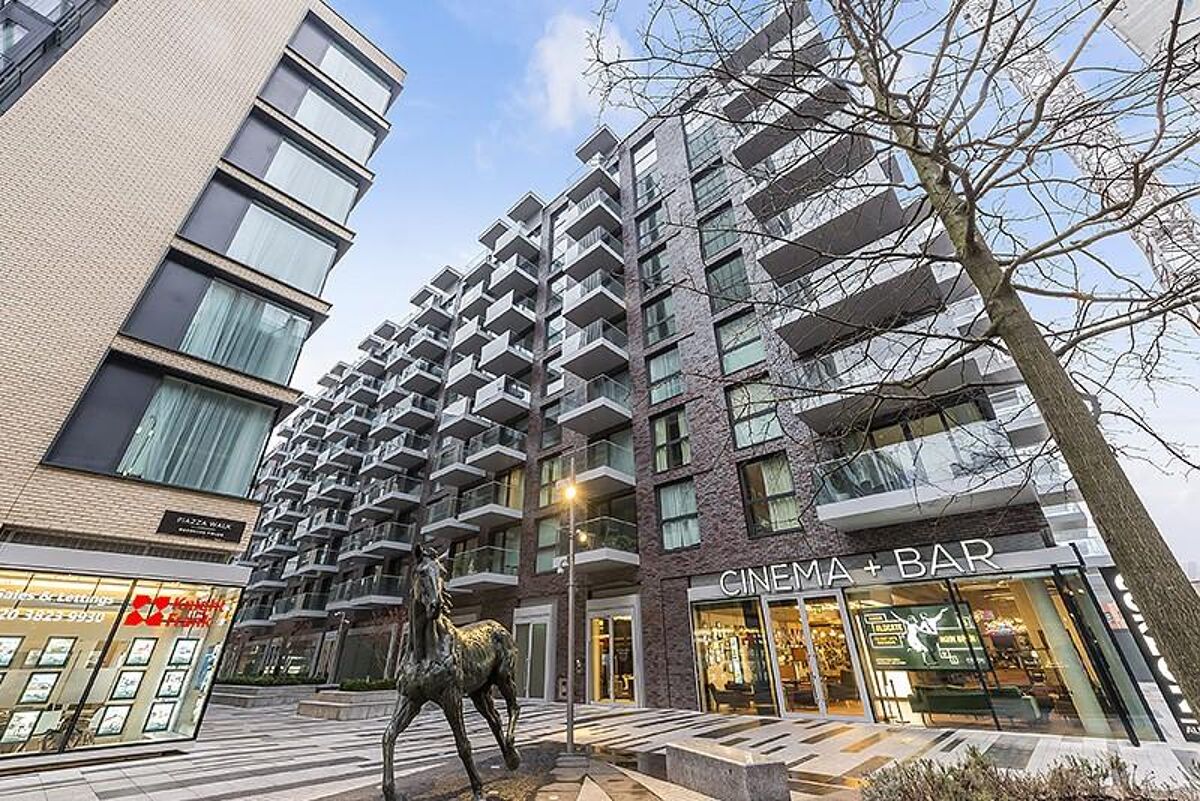 flat to rent in Catalina House, Canter Way, Aldgate, London, E1