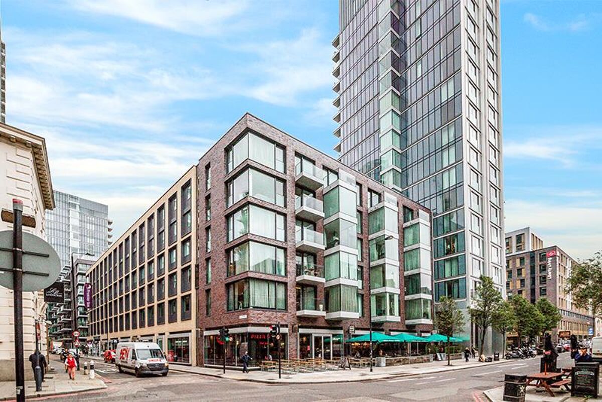 flat to rent in Cashmere House, Leman Street, London, E1 ALQ012473762 Knight Frank