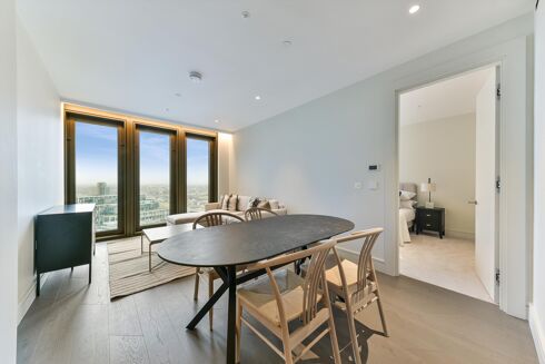 Picture of 2 bedroom flat for rent.