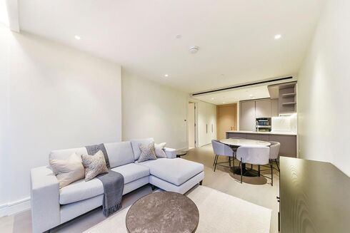 Picture of 1 bedroom flat for rent.