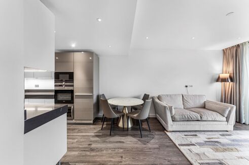 Picture of 1 bedroom flat for rent.