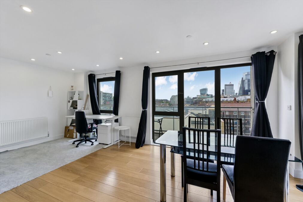 Image of Wilson Tower, Christian Street, London, E1