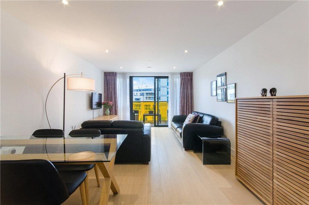 Image of Kensington Apartments, Commercial Street, Aldgate, London, E1