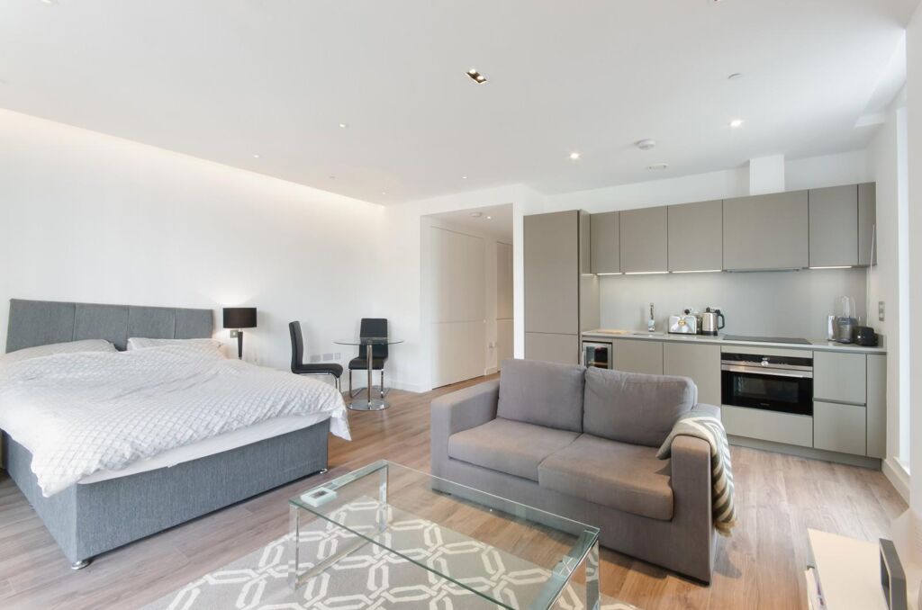Image of Cashmere House, Leman Street, Aldgate, E1