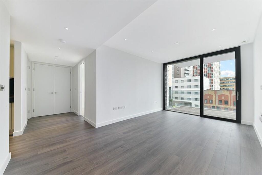 Image of Kingwood House, Chaucer Gardens, Aldgate, London, E1