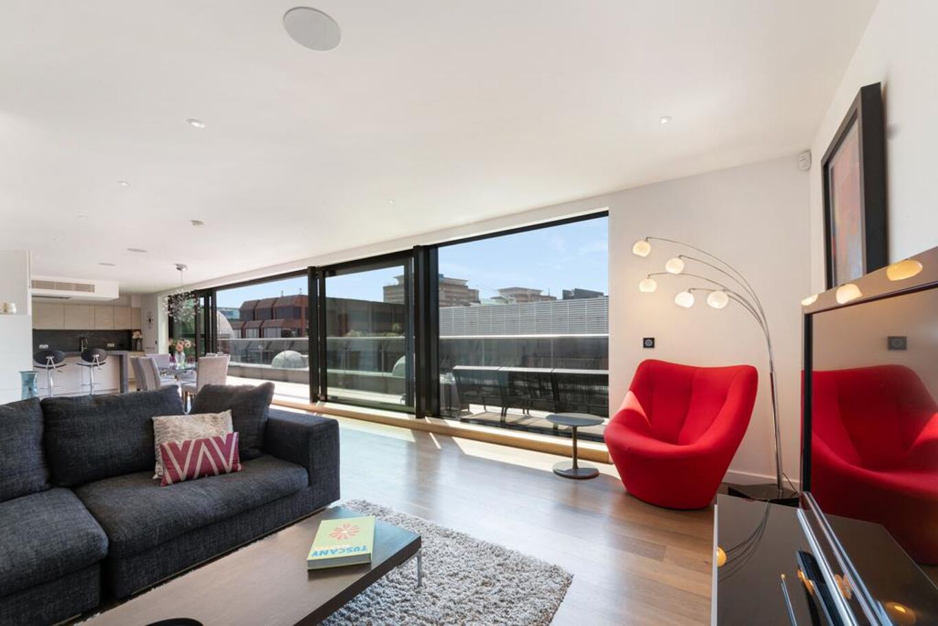Image of Sterling Mansions, 75 Leman Street, London E1