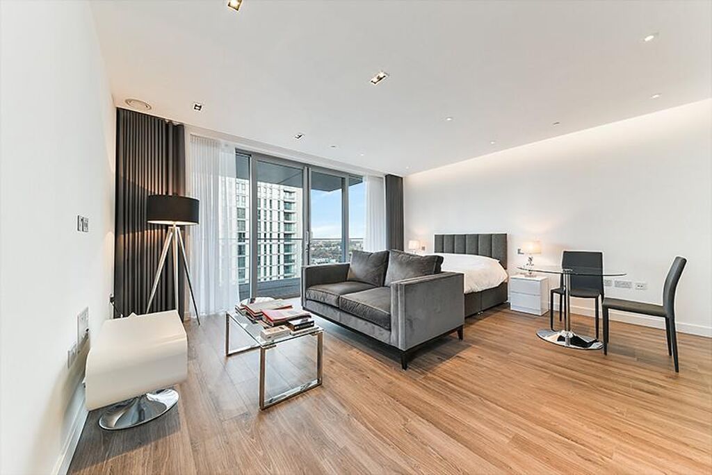 Image of Satin House, Piazza Walk, Aldgate, London, E1