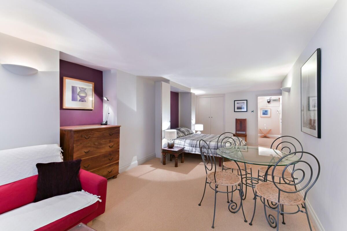 flat to rent in Astral House, Middlesex Street, Spitalfields, London