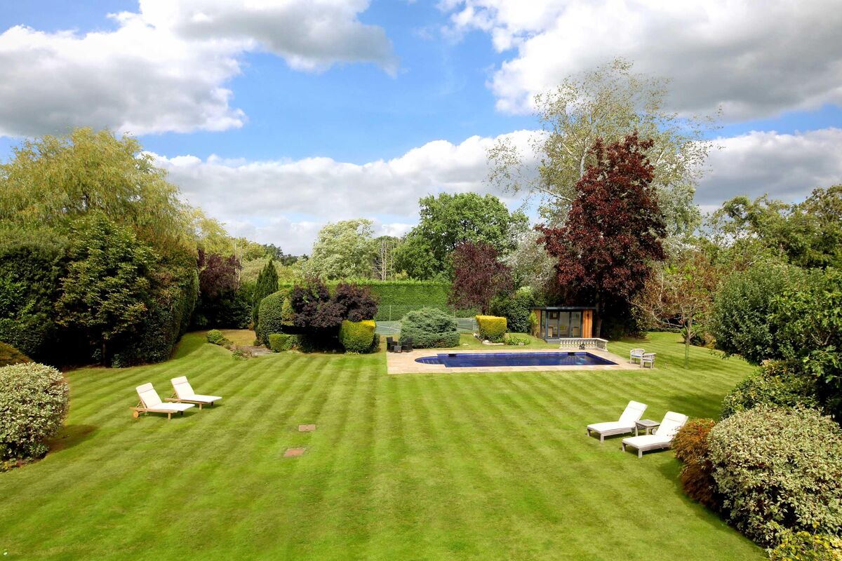 house for sale in Bagshot Road, Chobham, Woking, Surrey, GU24