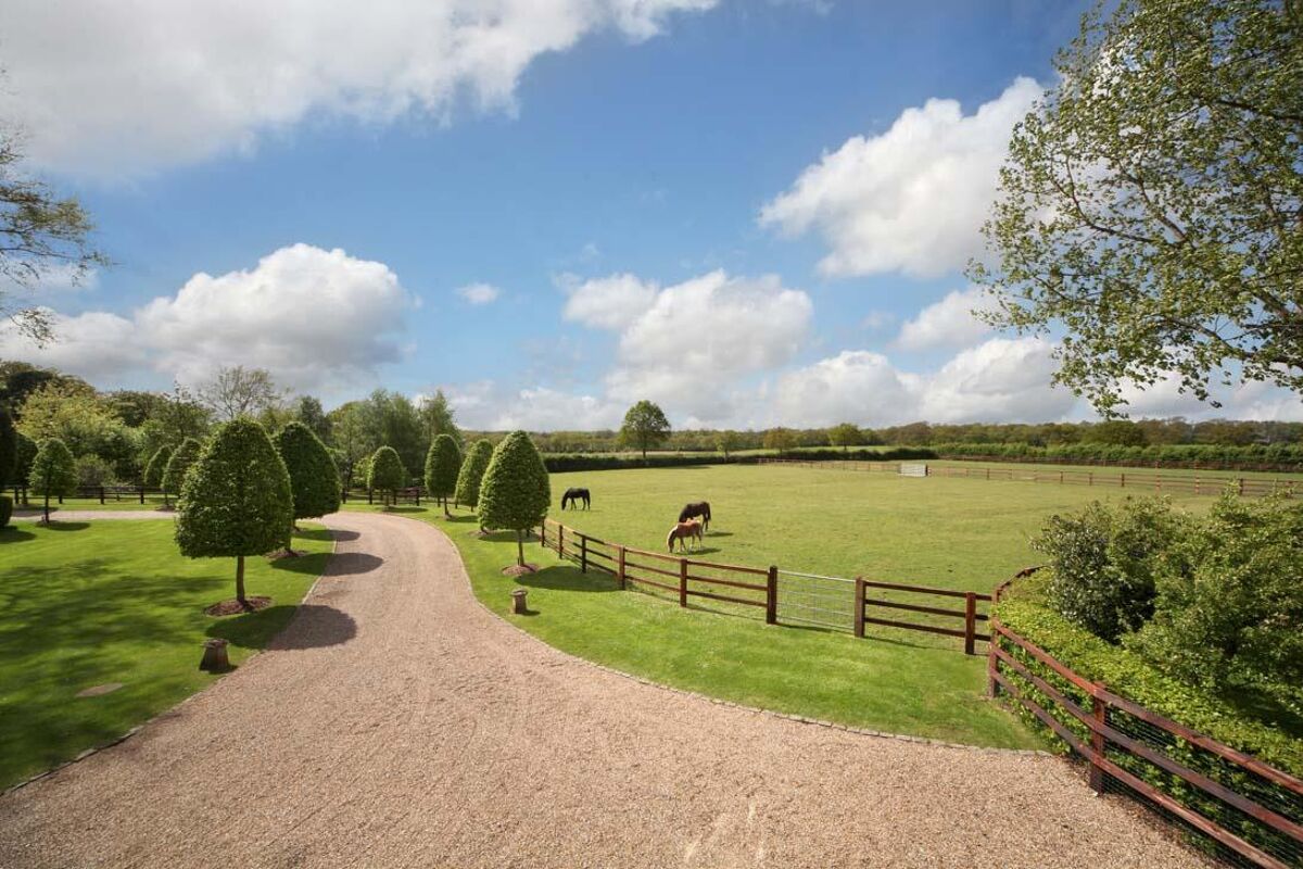 house for sale in Monks Alley, Binfield, Bracknell, Berkshire, RG42