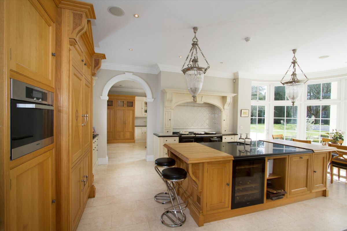 house for sale in The Ridges, Finchampstead, Wokingham, Berkshire, RG40 ASC012090040 Knight