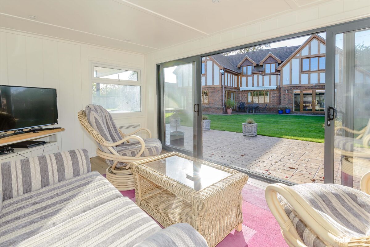 house for sale in Ascot Road, Holyport, Maidenhead, Berkshire, SL6