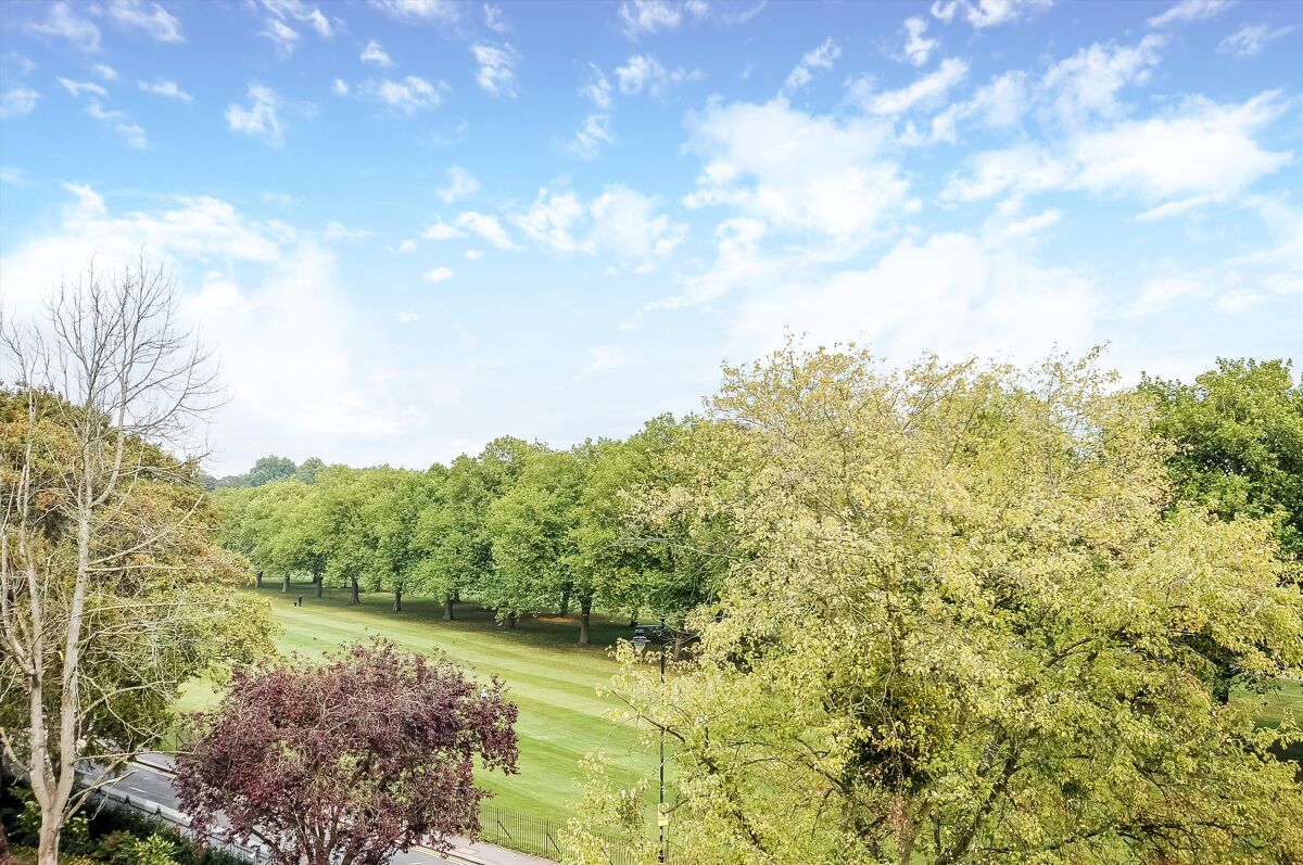 house for sale in Long Walk Villas, 76a Kings Road, Windsor, Berkshire