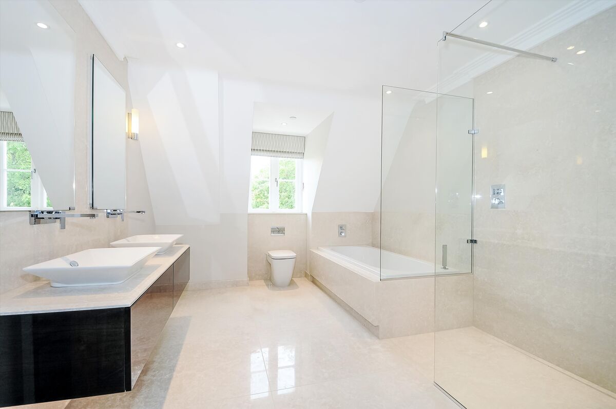 house for sale in Long Walk Villas, 76a Kings Road, Windsor, Berkshire